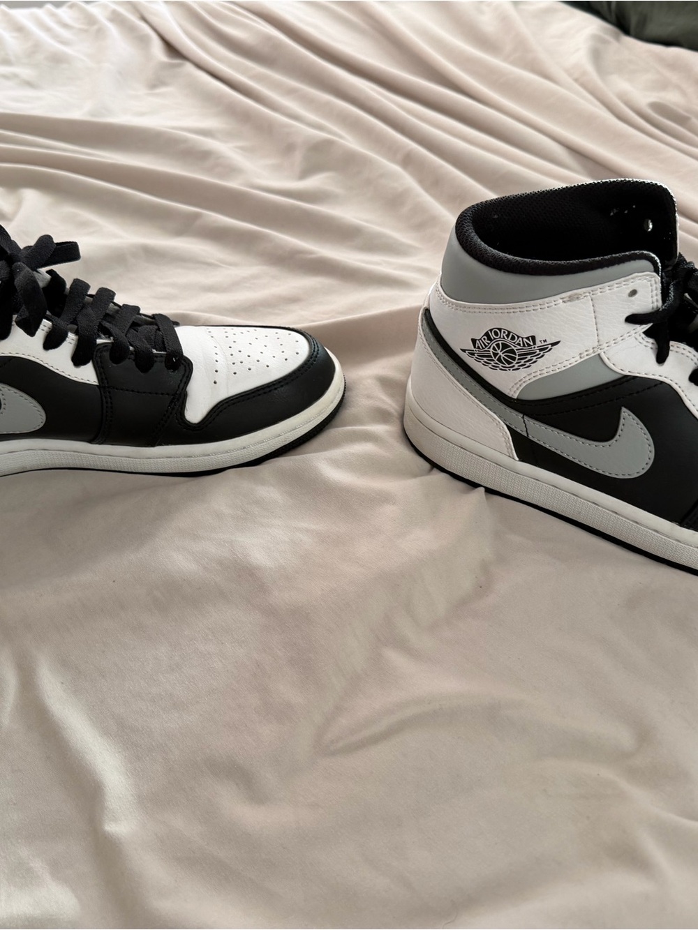 Jordan Retro High Top Black White Gray Sneakers